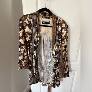 Zara Beige and Black Patterned Jacket